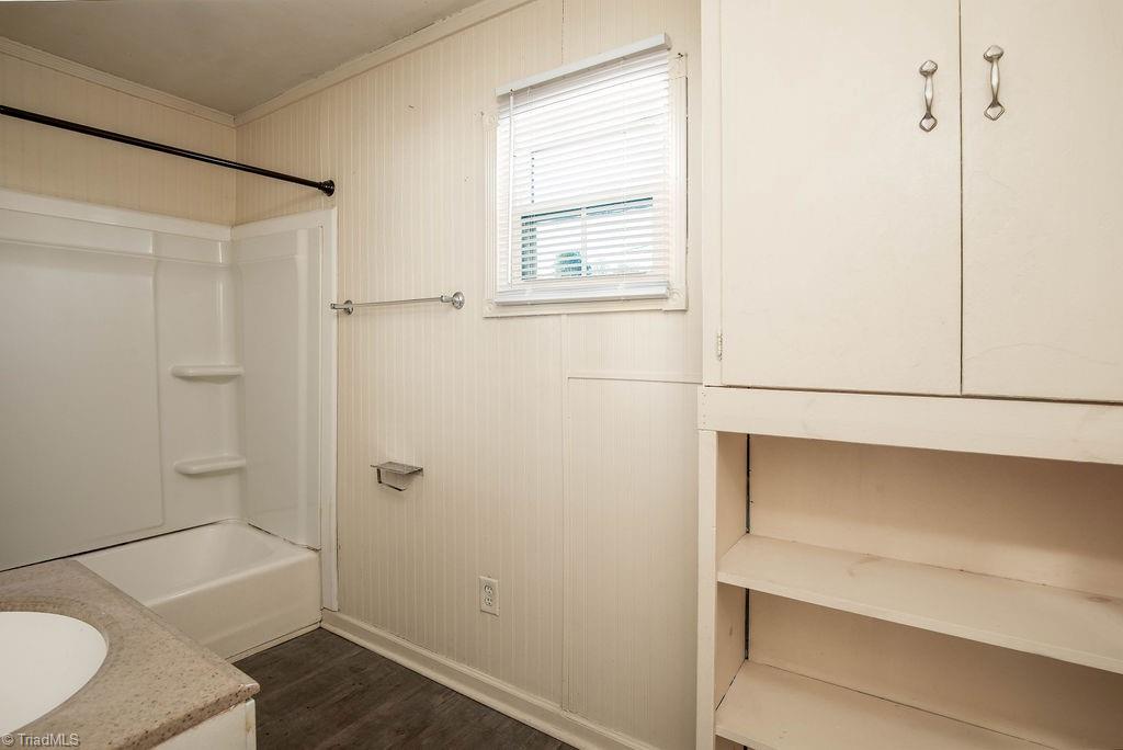 property viewer photo 6
