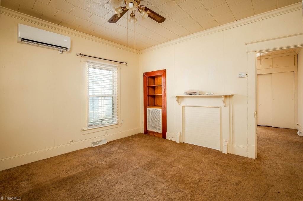 property viewer photo 7
