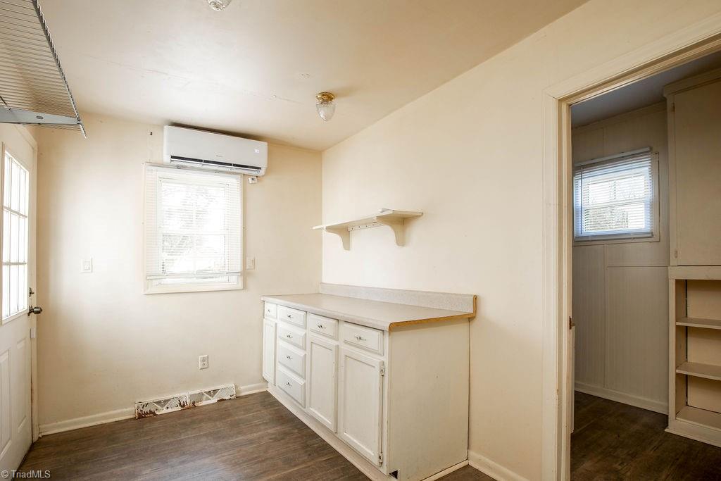 property viewer photo 9