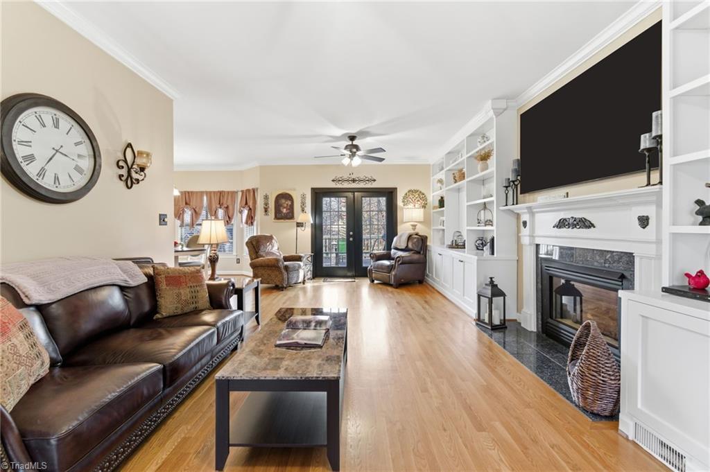 property viewer photo 14