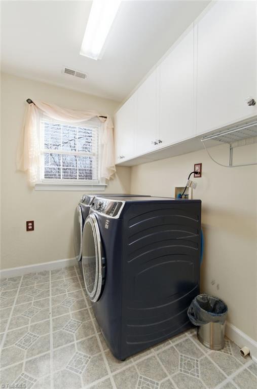 property viewer photo 26