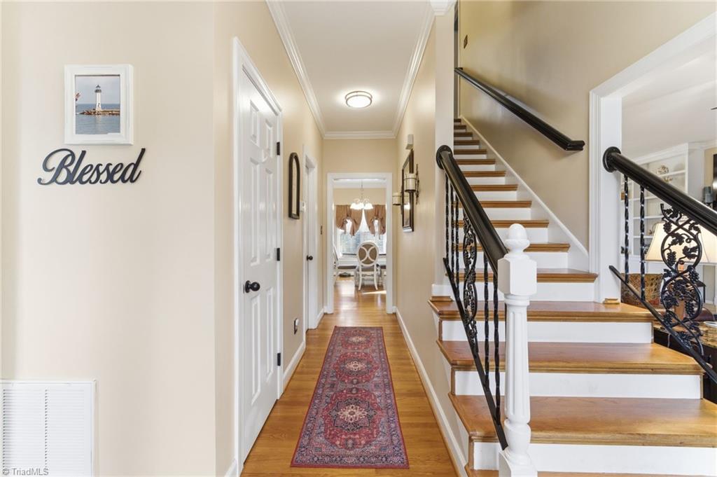 property viewer photo 4