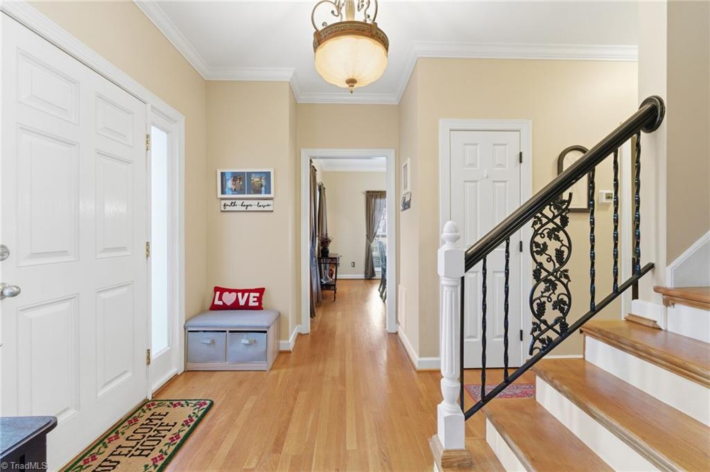 property viewer photo 5