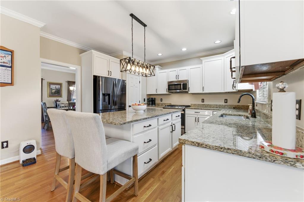 property viewer photo 8