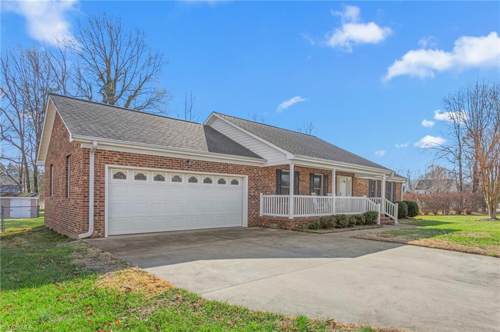 main property photo 0