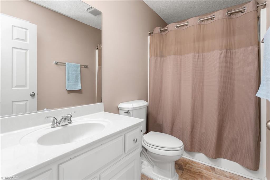 property viewer photo 14