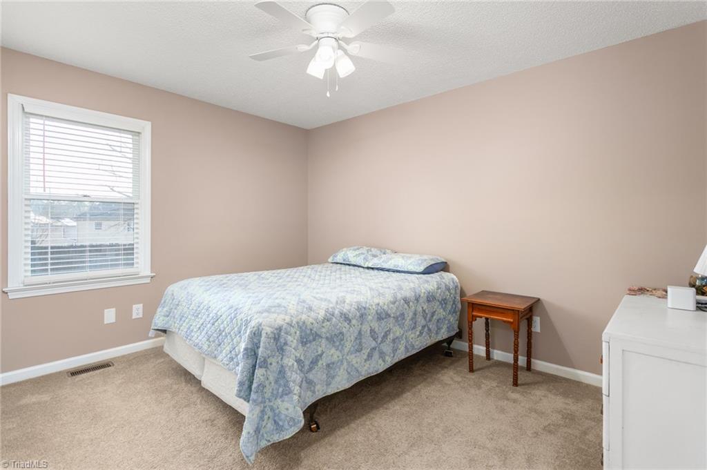 property viewer photo 15