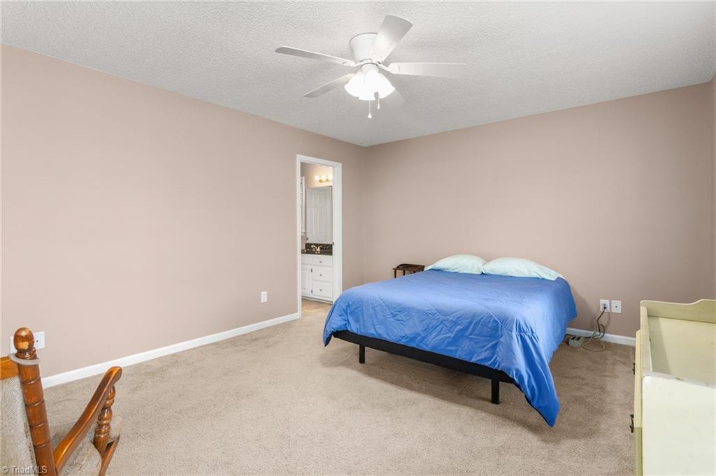 property viewer photo 19