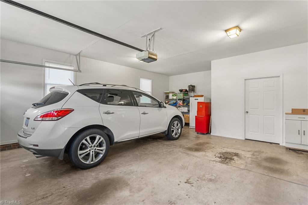 property viewer photo 23