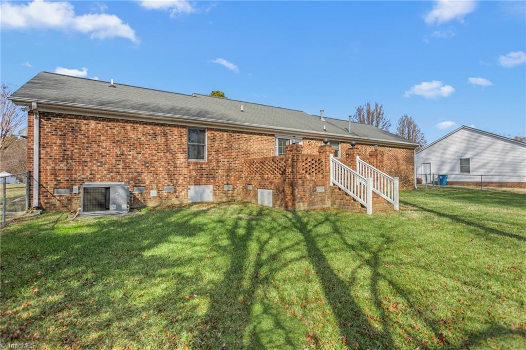 property viewer photo 25