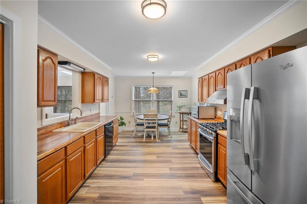 property viewer photo 11