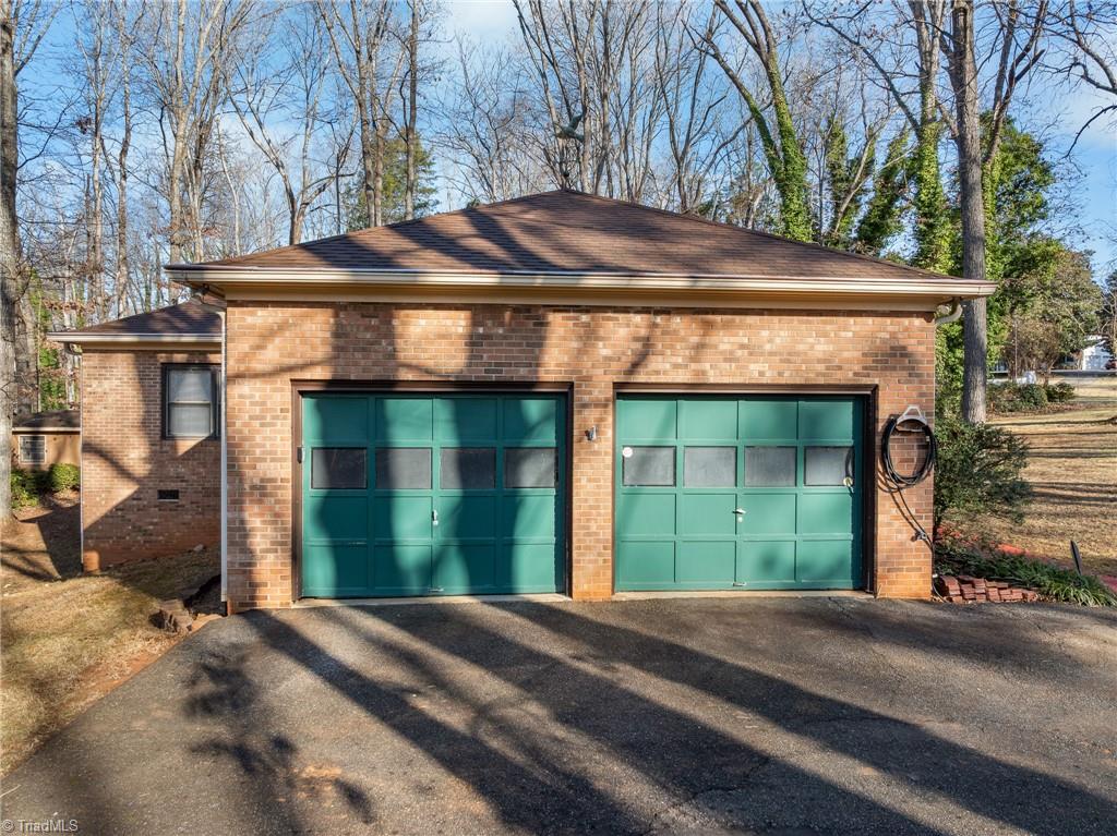 property viewer photo 2