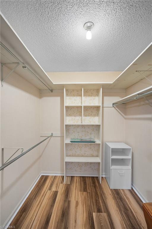 property viewer photo 20