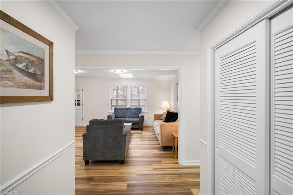 property viewer photo 5