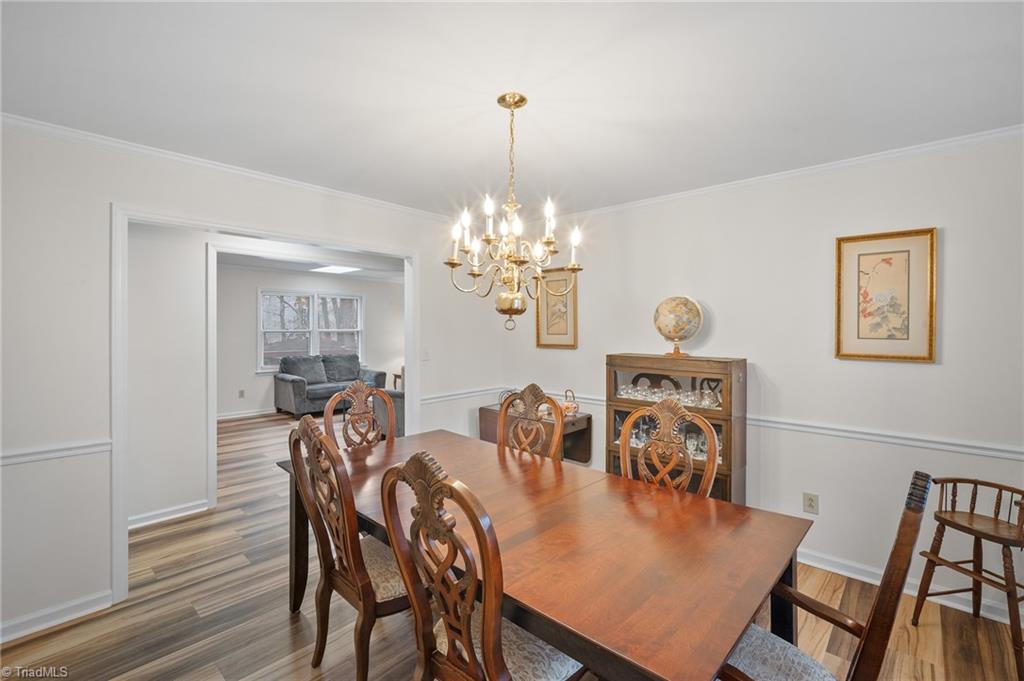 property viewer photo 9