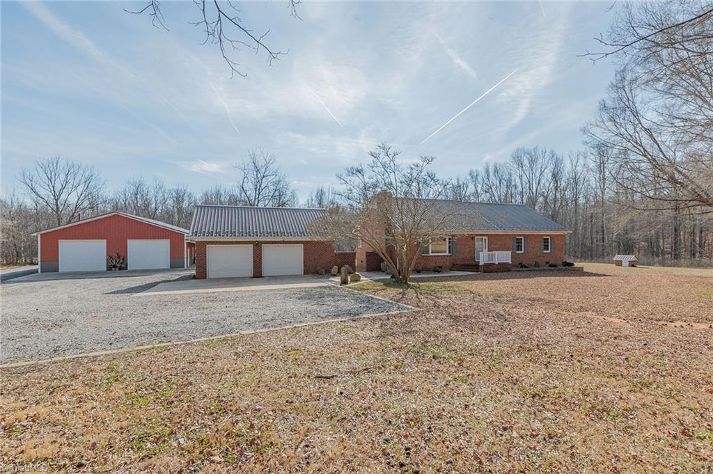 main property photo 0