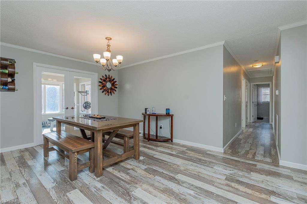 property viewer photo 12