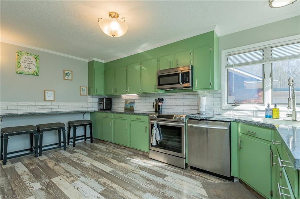 property viewer photo 16