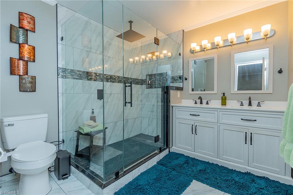 property viewer photo 25