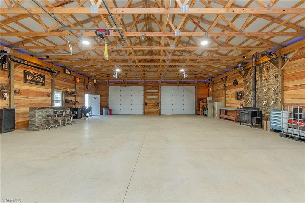 property viewer photo 31