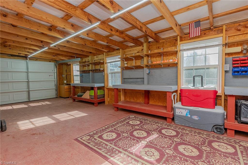 property viewer photo 32