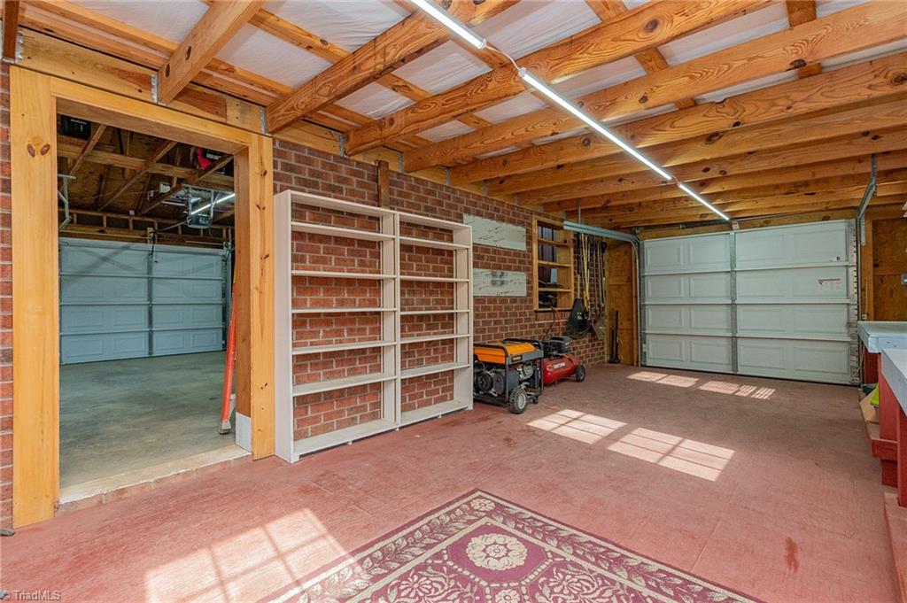 property viewer photo 33
