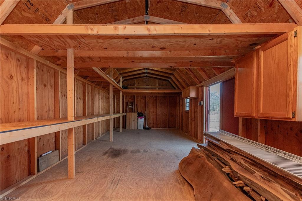 property viewer photo 35