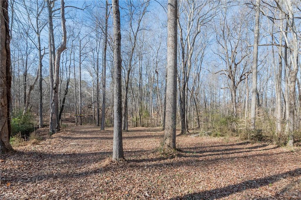 property viewer photo 44