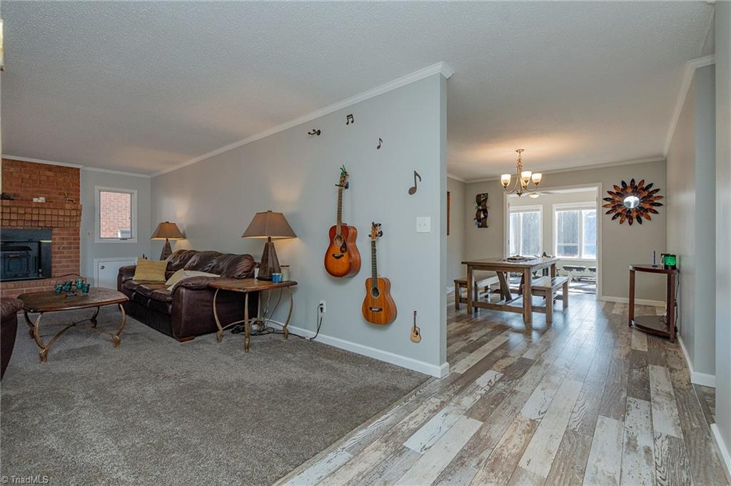 property viewer photo 7