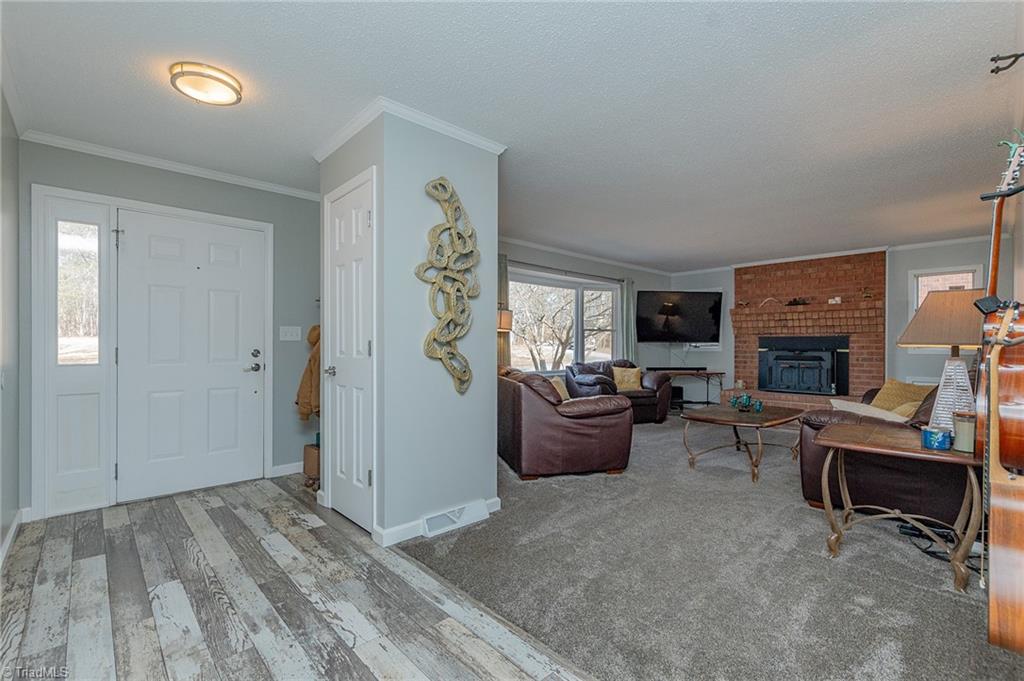 property viewer photo 8