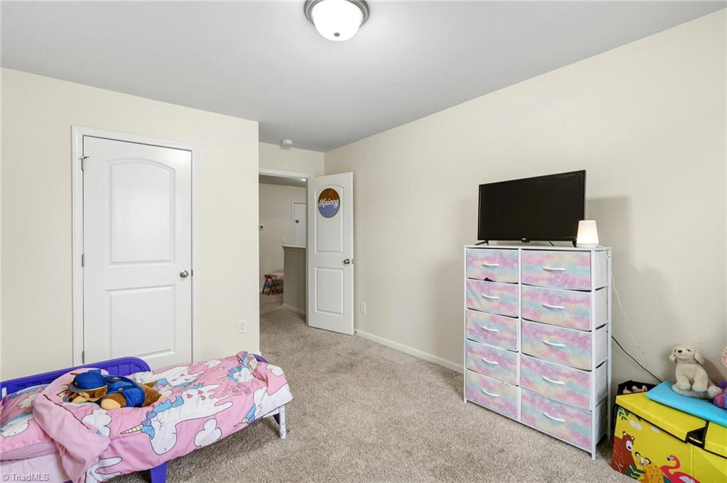 property viewer photo 31
