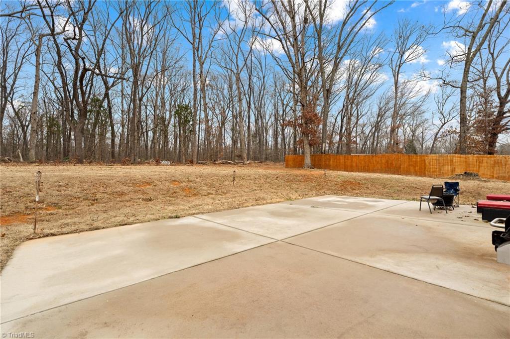 property viewer photo 33