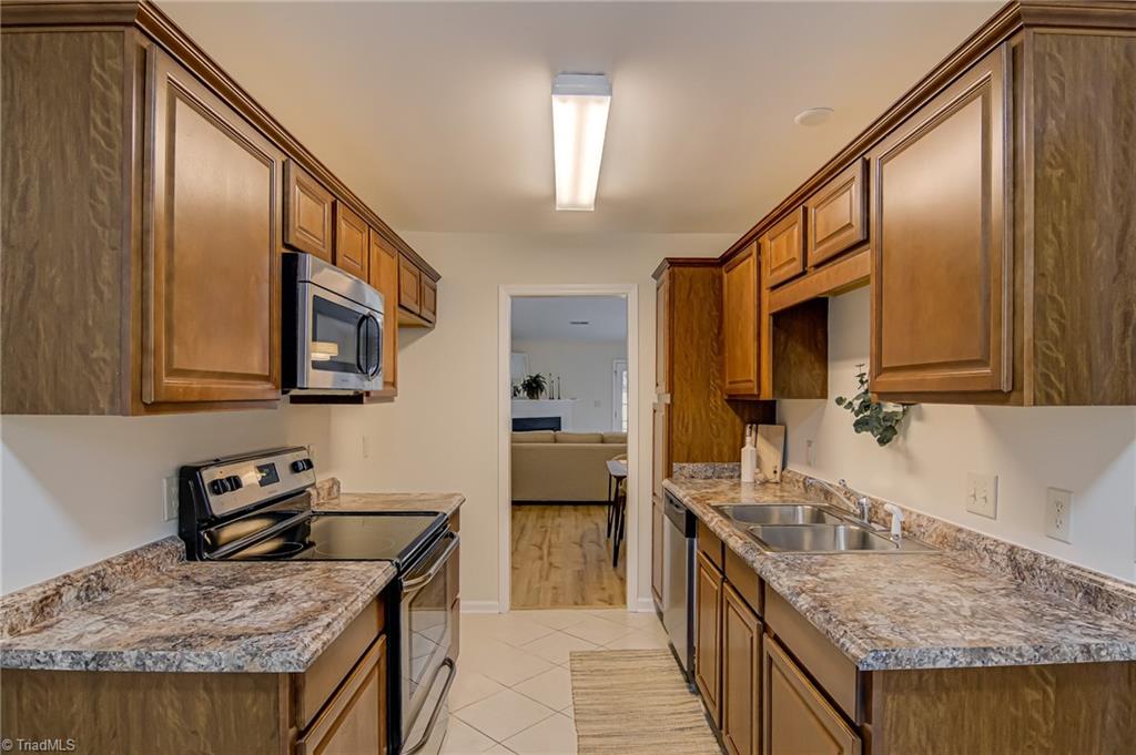 property viewer photo 10