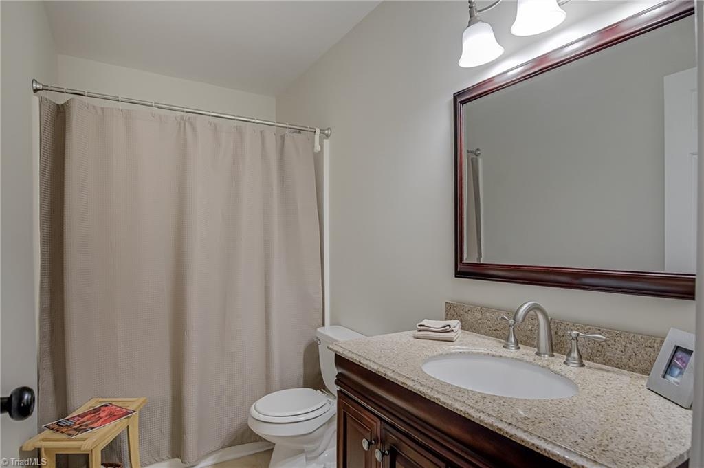 property viewer photo 15