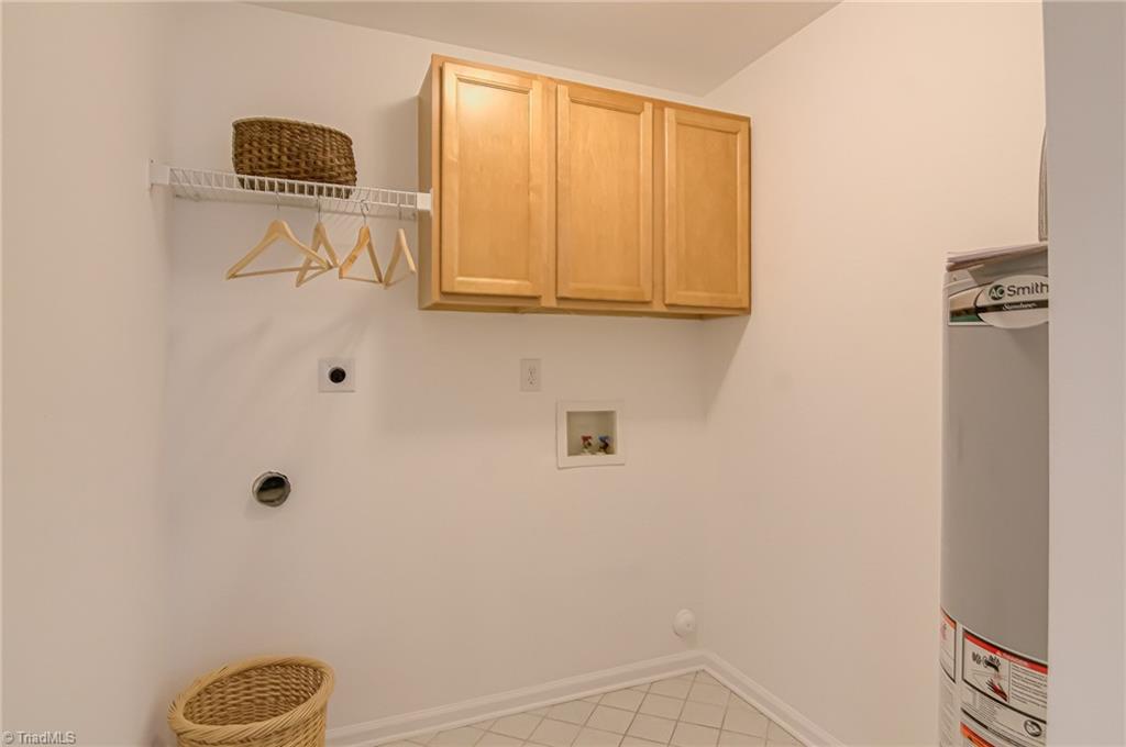 property viewer photo 20