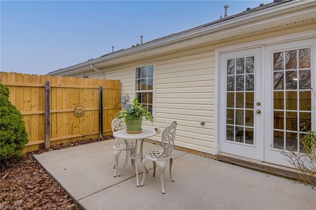 property viewer photo 24