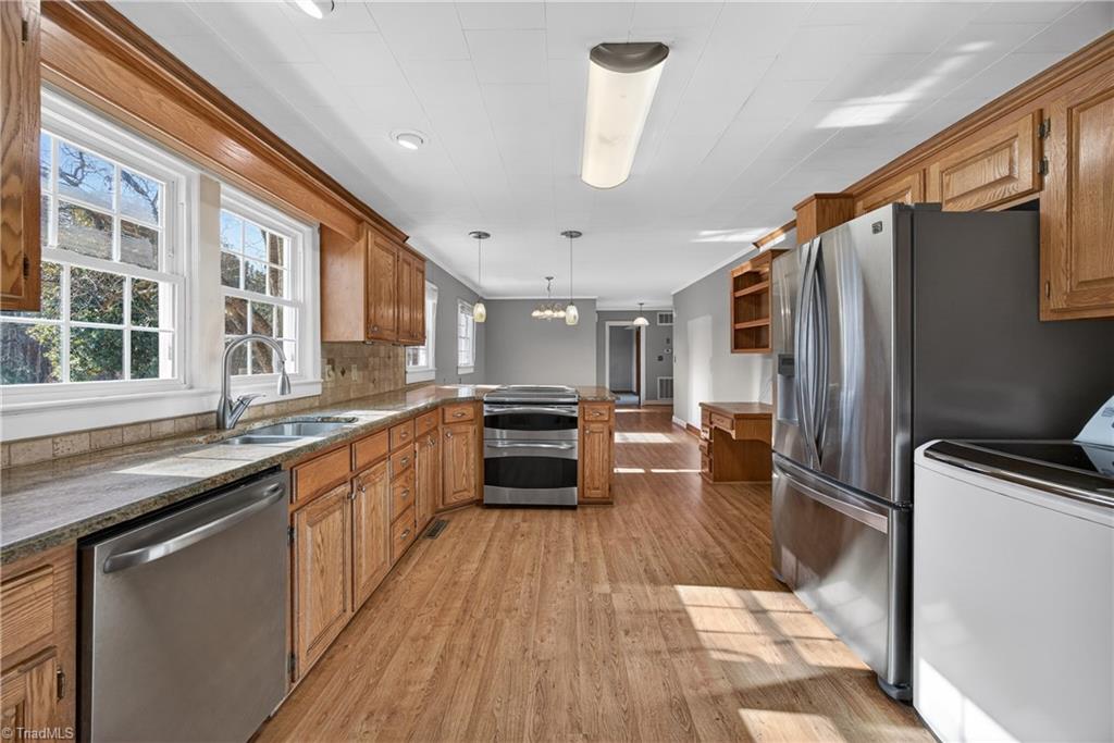 property viewer photo 14