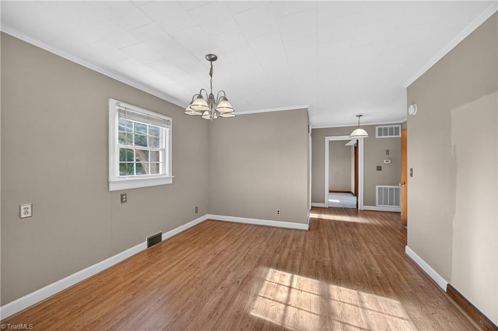 property viewer photo 23