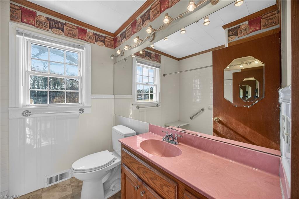 property viewer photo 25