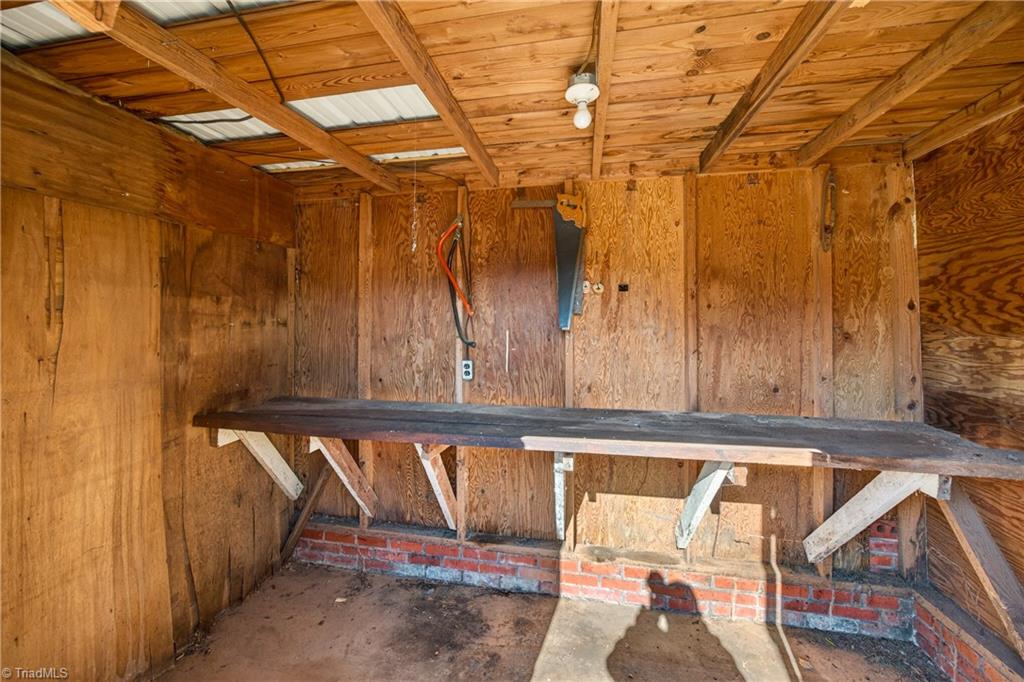 property viewer photo 32