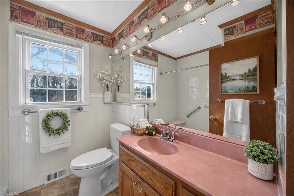 property viewer photo 5