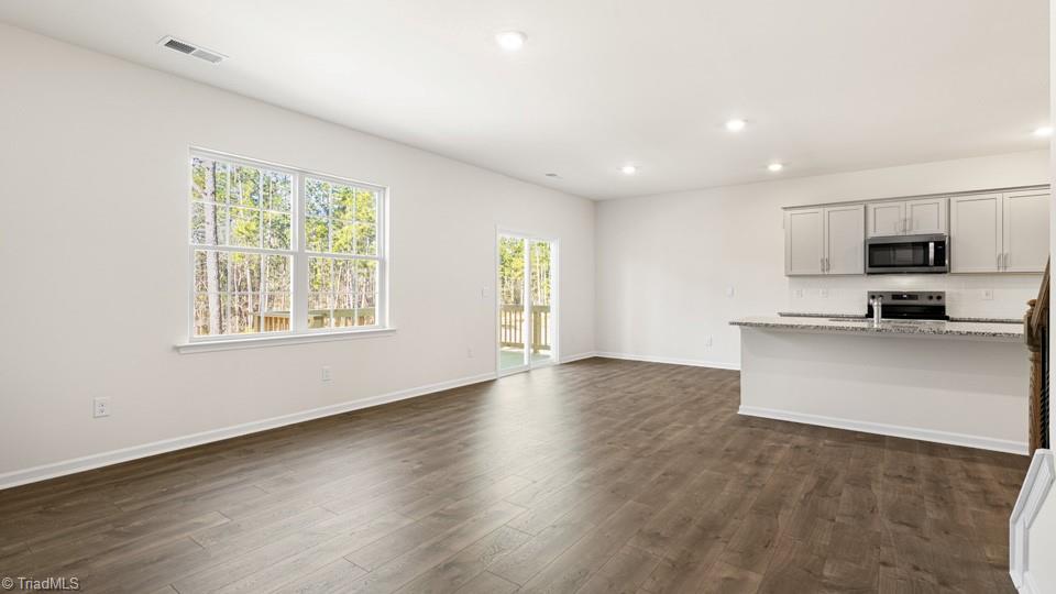 property viewer photo 12