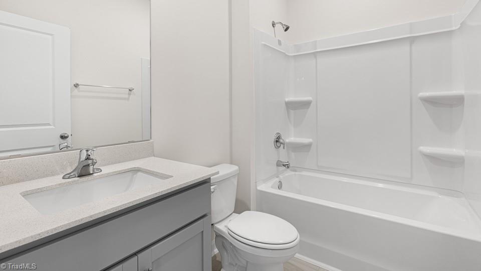 property viewer photo 15