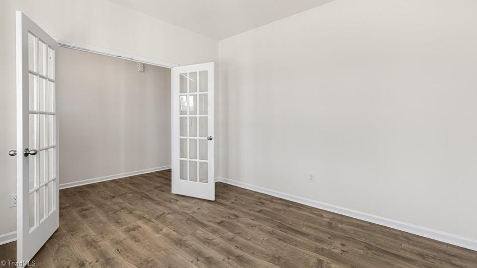 property viewer photo 2