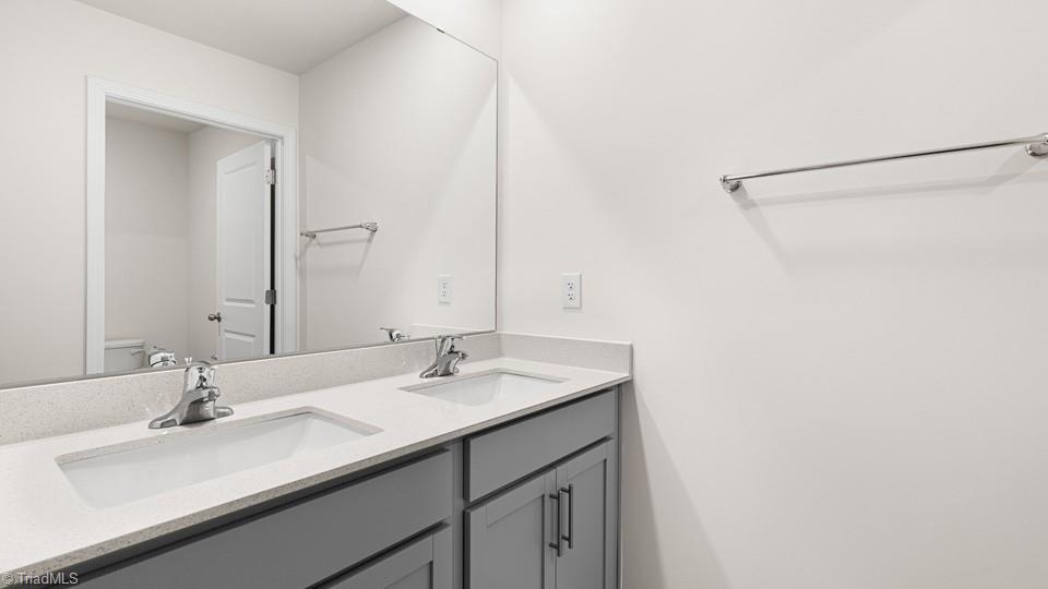 property viewer photo 28