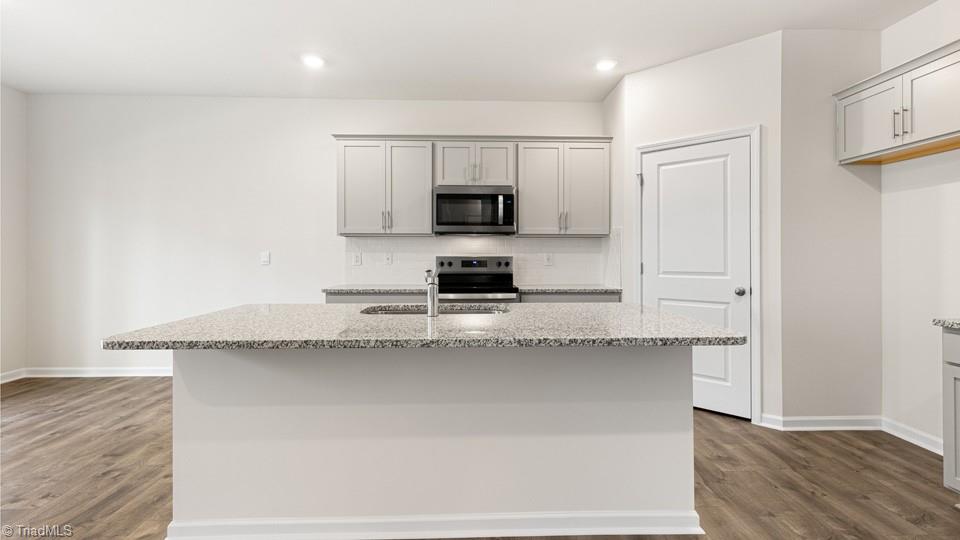 property viewer photo 5