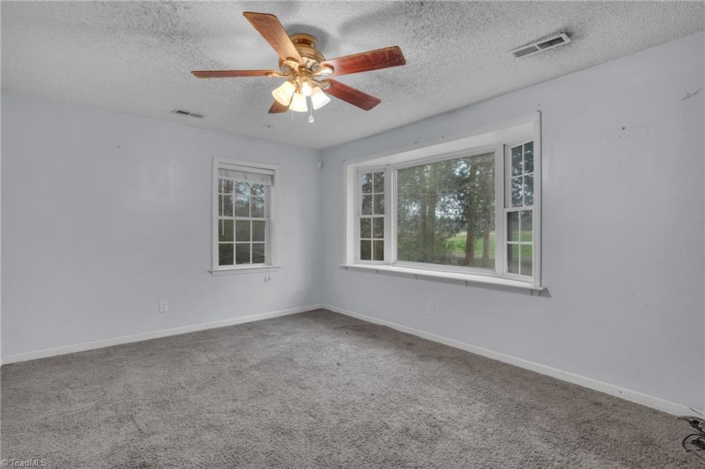 property viewer photo 11