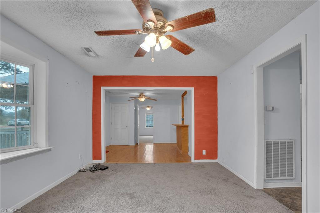 property viewer photo 12