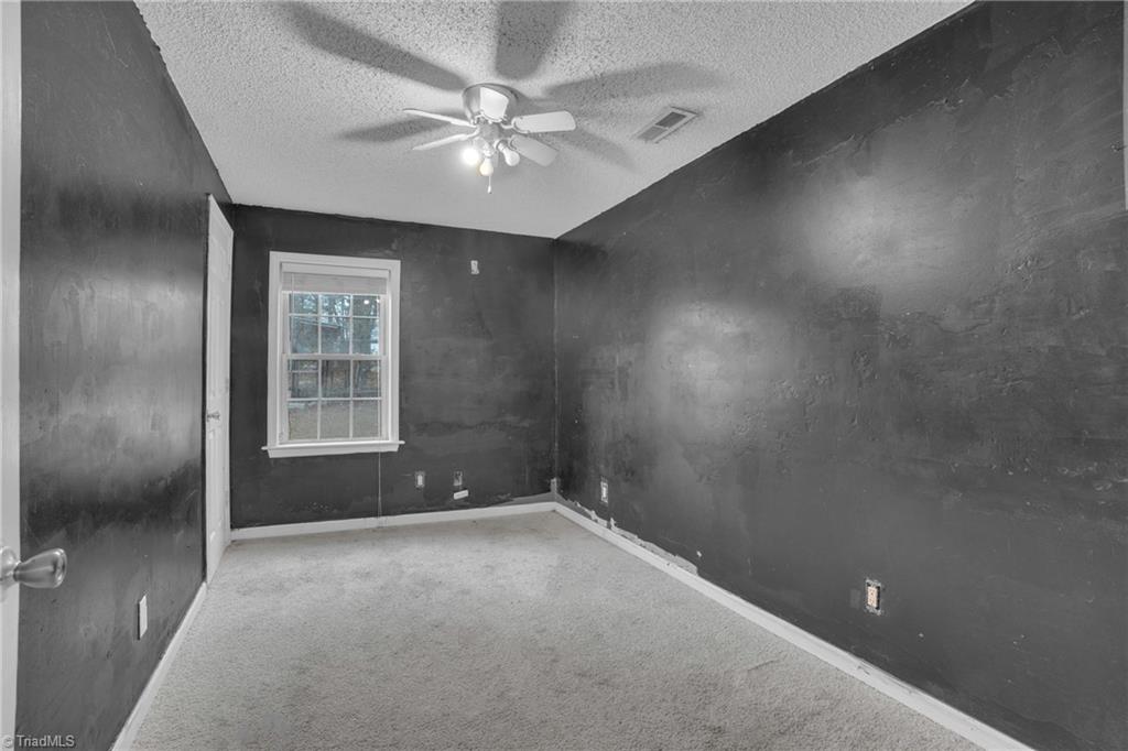 property viewer photo 13