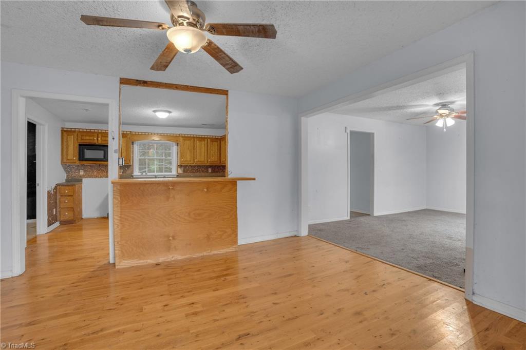 property viewer photo 6